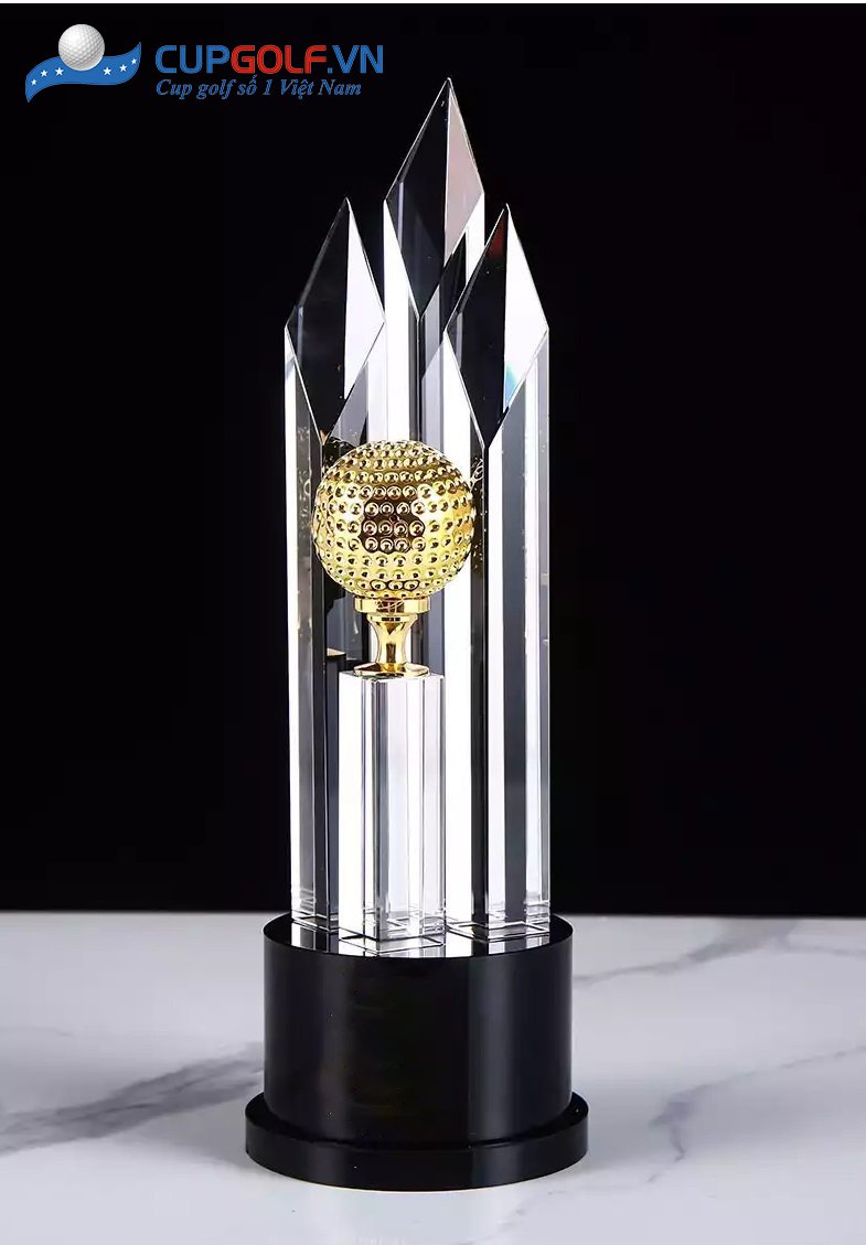 Xưởng làm cup golf pha lê ở Hà Nội