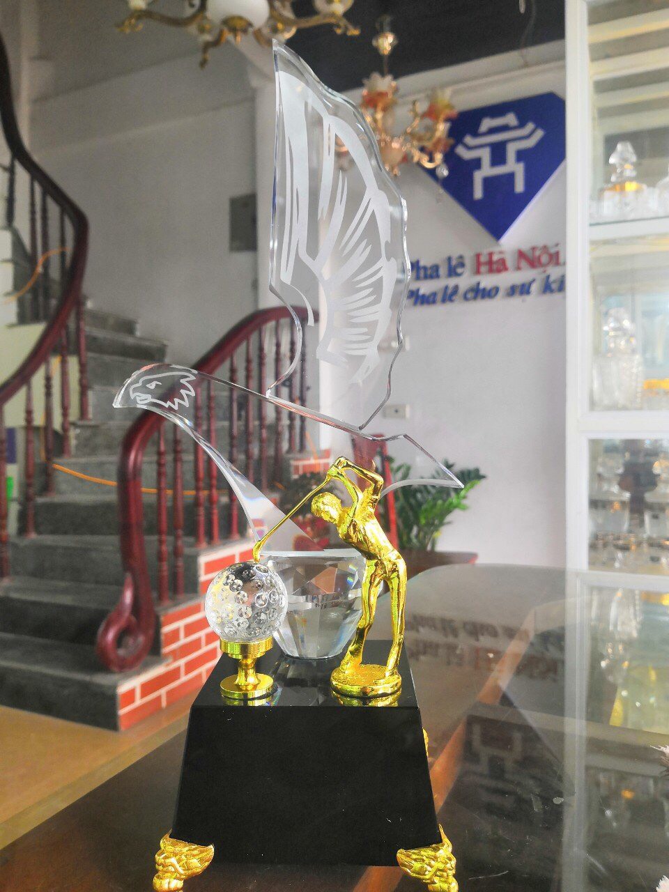 Cup golf pha lê 5
