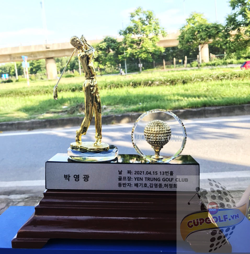 Cup pha lê Yên Trung Golf Club